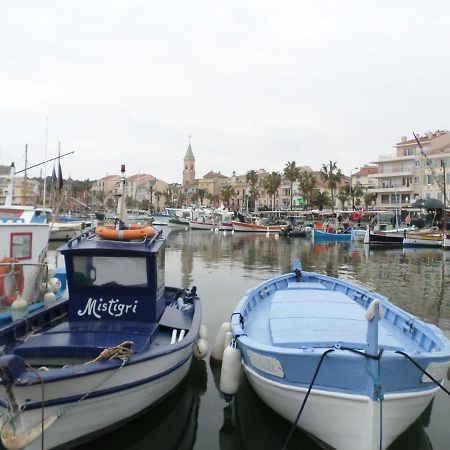 Les Romarins Appartement Climatise La Seyne-sur-Mer Dış mekan fotoğraf